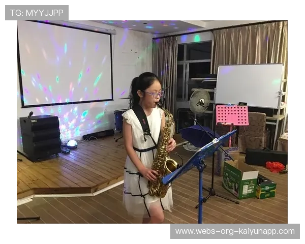 俱乐部盈利模式是否仍过度依赖政府资源，俱乐部的盈利模式