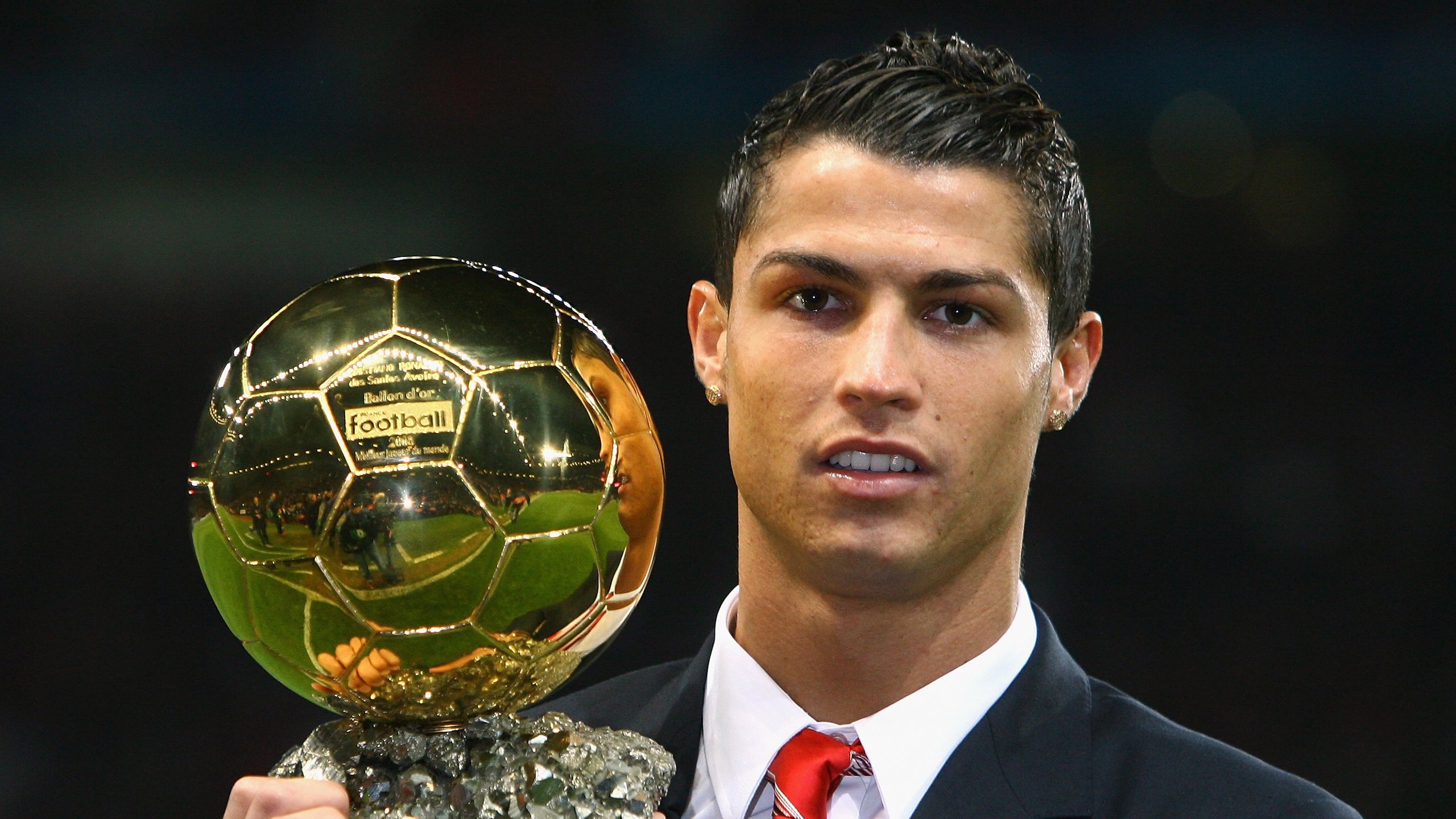 帕利斯特800米自由泳展现强大爆发力，帕里斯特利那